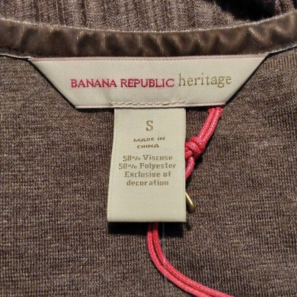 Banana Republic NWT Sleeveless V-Neck Pleated Knit Dress Work/Office/Casual - S - Picture 7 of 8